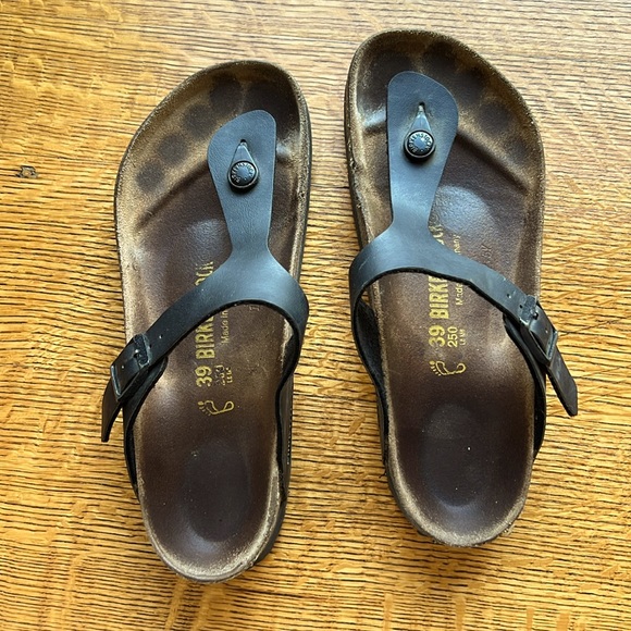 Birkenstock Shoes - Birkenstock Gizeh - Black size 39